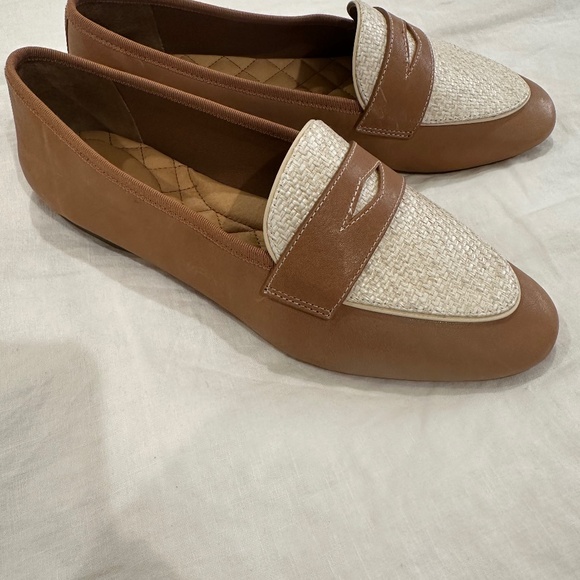Shoes - Birdies Vespar loafers Size 9M